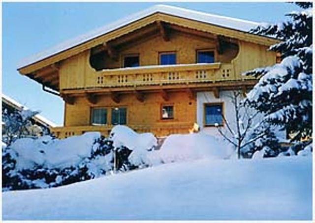 Appartment Doerler เคิร์ชแบร์ก อิน ทิโรล ภายนอก รูปภาพ